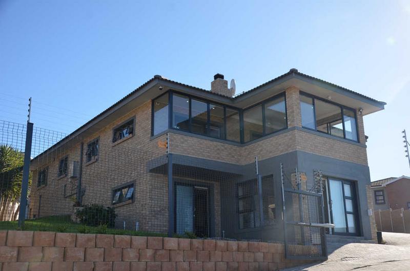 5 Bedroom Property for Sale in Island View Western Cape